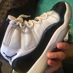 Jordan concord 11s